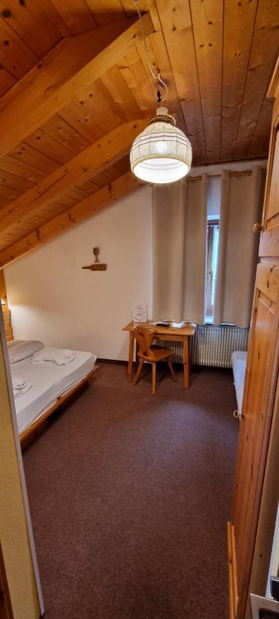 Villa Ruggero Wine Hotel Campitello di Fassa Esterno foto