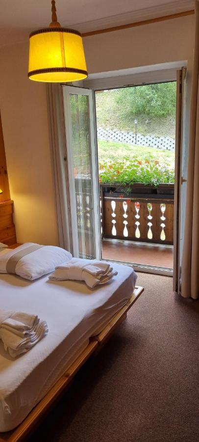 Villa Ruggero Wine Hotel Campitello di Fassa Esterno foto