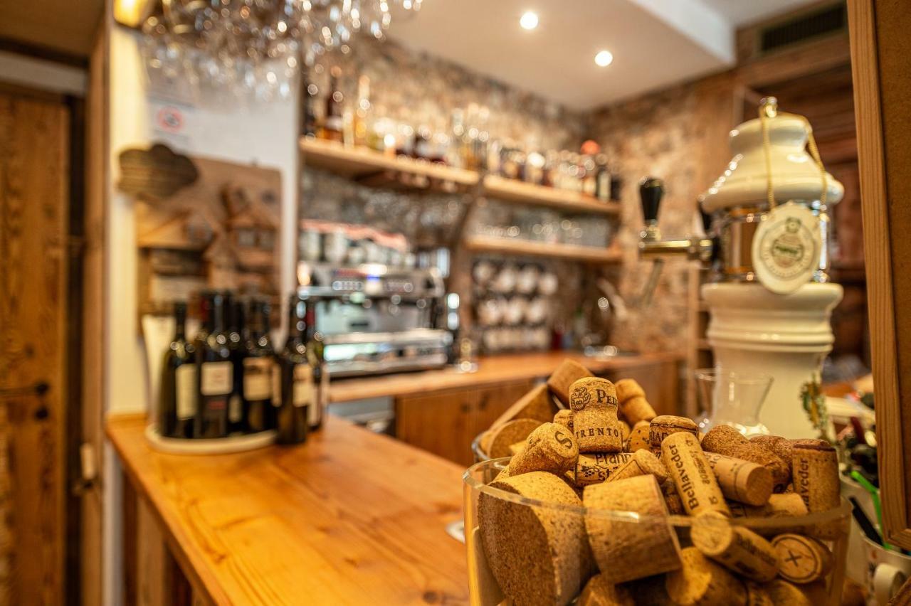 Villa Ruggero Wine Hotel Campitello di Fassa Esterno foto