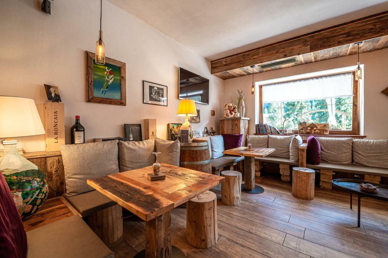 Villa Ruggero Wine Hotel Campitello di Fassa Esterno foto