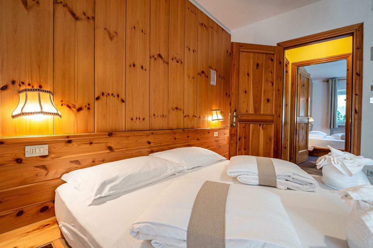Villa Ruggero Wine Hotel Campitello di Fassa Esterno foto