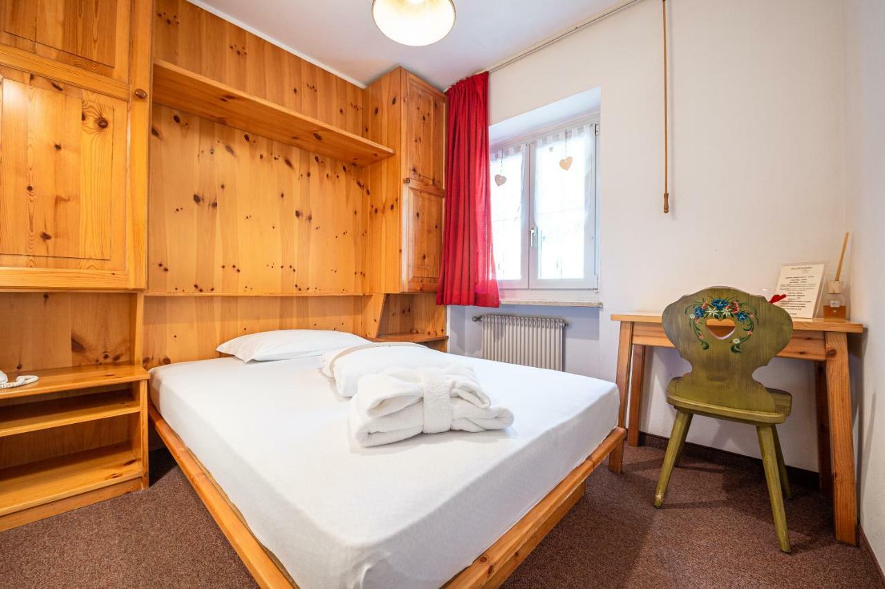 Villa Ruggero Wine Hotel Campitello di Fassa Esterno foto